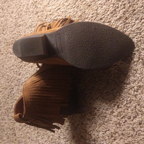 Coconuts by Metisse, size 8, brown leather ankle boots - Picture 4 of 5